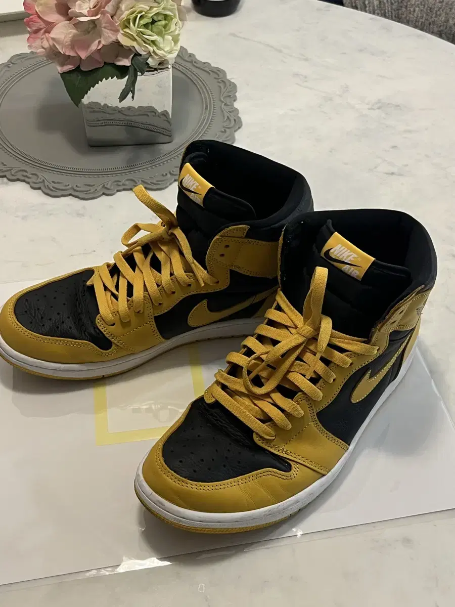 Jordan 1 Retro High OG Pollen 조던 1 레트로